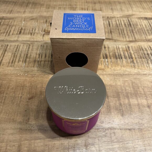 White Barn Bath & Body Works 3-Wick Candle Black Cherry Merlot 14.5 oz - Picture 3 of 6